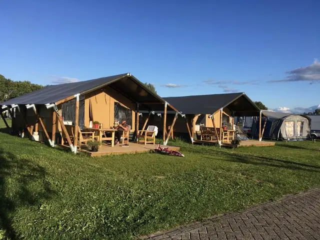 Safari tents